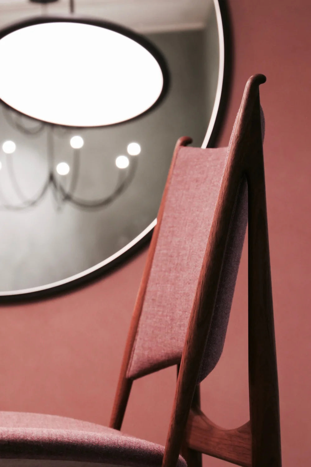 Solid Wood Dining Chair - Nordic Retro Danish Design, Wabi-Sabi Style for Hotel & Restaurant