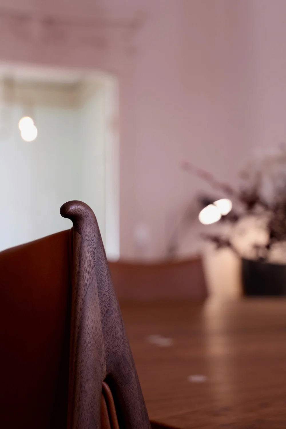 Solid Wood Dining Chair - Nordic Retro Danish Design, Wabi-Sabi Style for Hotel & Restaurant
