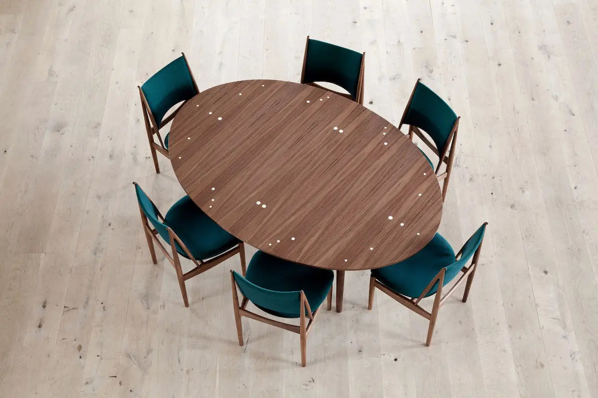 Solid Wood Dining Chair - Nordic Retro Danish Design, Wabi-Sabi Style for Hotel & Restaurant