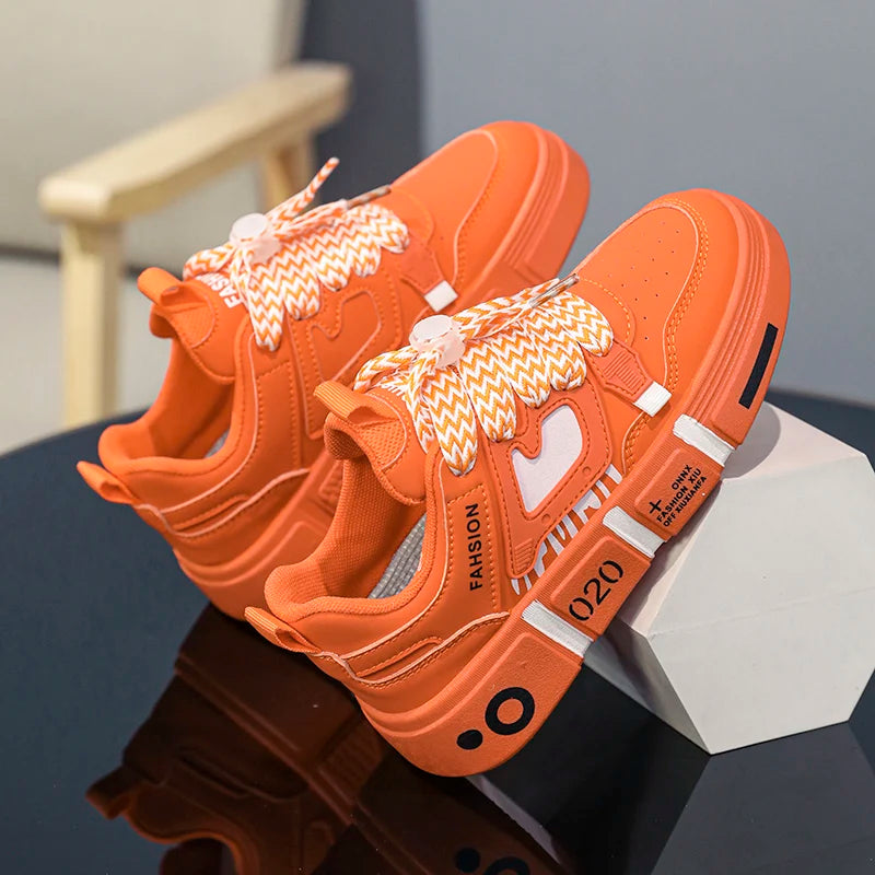 New family shoes Children's shoes Small white shoes Student shoes Children's shoes sports shoes boys casual board shoes