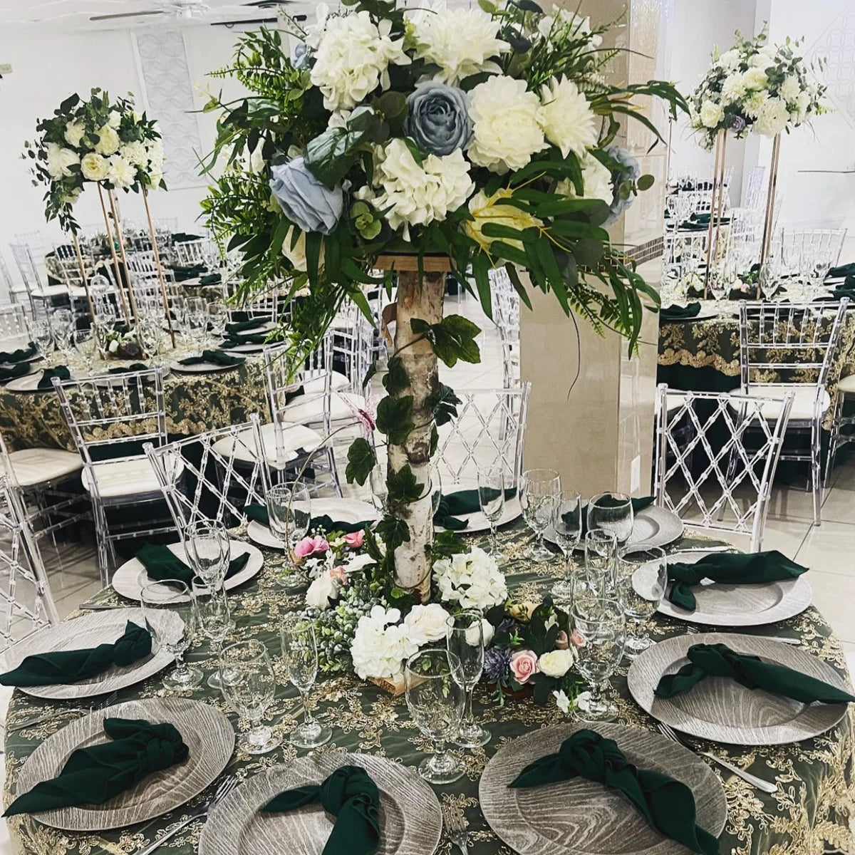 100pcs）Modern Restaurant Wedding Party Chairs plastic Stackable Hotel Gold Chiavari Chairs 1149