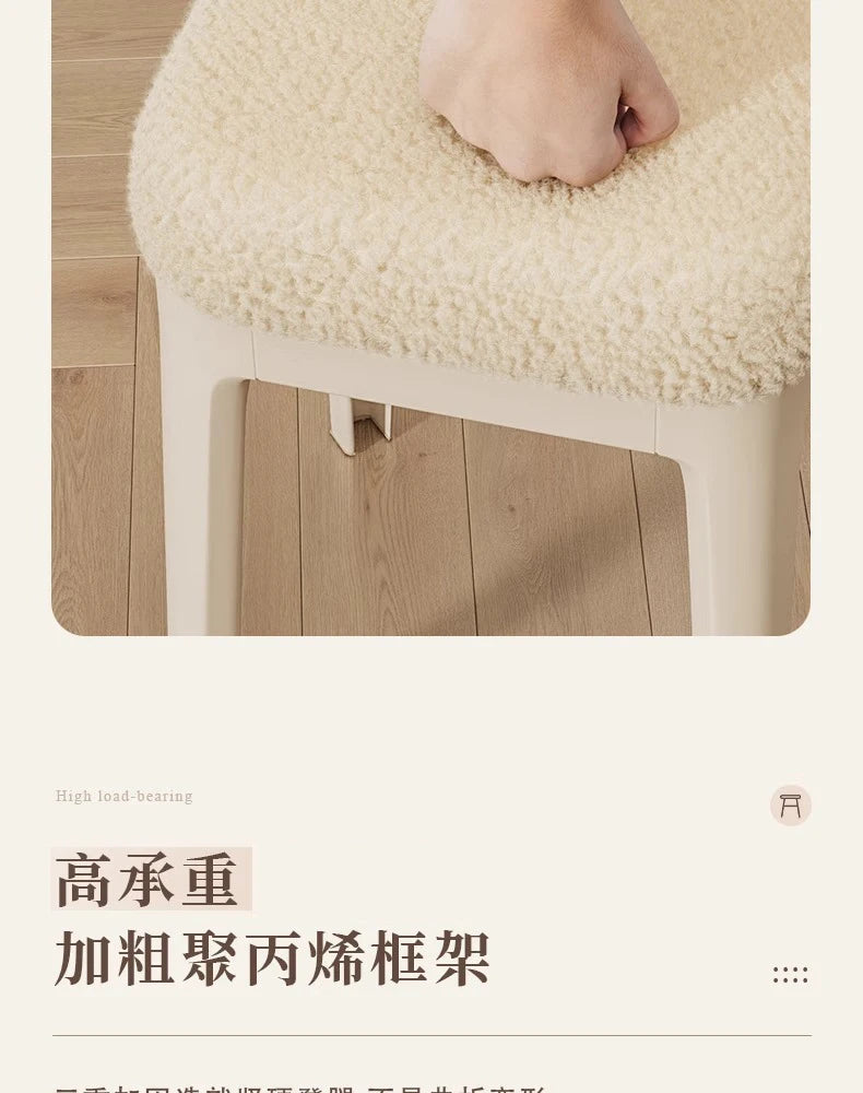 White Household Vanity Stools Small Items Luxury Living Room Ottoman Office Luxury Relaxing Sillones Modernos Home Furniture