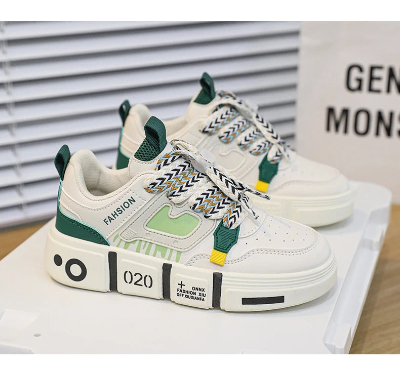 New family shoes Children's shoes Small white shoes Student shoes Children's shoes sports shoes boys casual board shoes