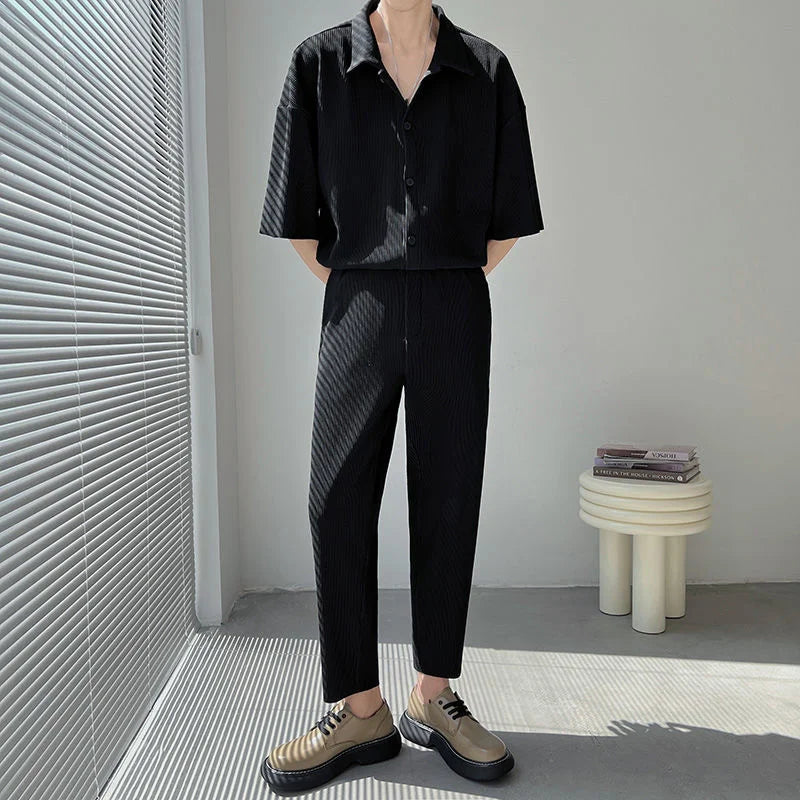 Summer Pleated Sets Men Fashion Black/White Casual Ice Silk Suit Men Korean Short-sleeved Shirt/Trousers Two-piece Mens Set