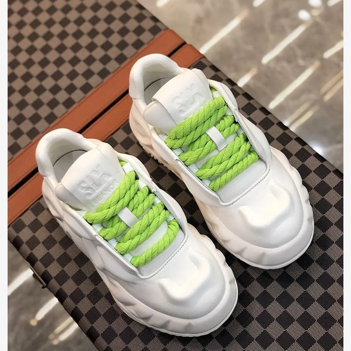 2024 Spring and Autumn New Men's Personality Design Sense High Korean Style Warm All-Match Muffin Bottom Casual Shoes