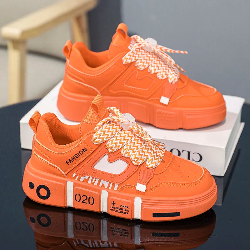 New family shoes Children's shoes Small white shoes Student shoes Children's shoes sports shoes boys casual board shoes